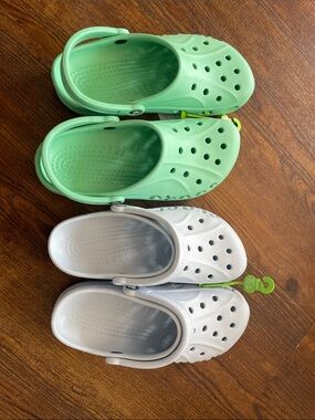 BNWT CROCS Women’s baya Clog - Lot of 2 pairs - Mint Green & mineral blue